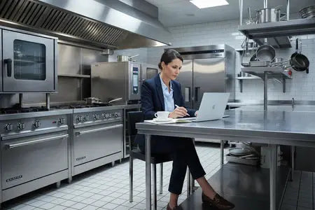 Hybrid Advisory Intelligence™ 24/7 Executive Advisory System for Hospitality Leaders GastroElevate Group